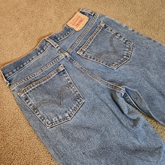 Vintage Levi's Denim Jeans Relaxed Fit 550 29x29 Mid Rise Medium Wash Mexico - Picture 2 of 8